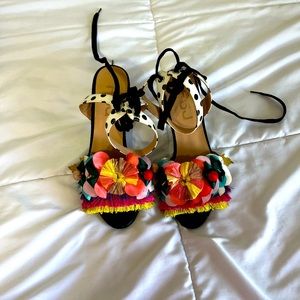 Super cute colorful heels!!